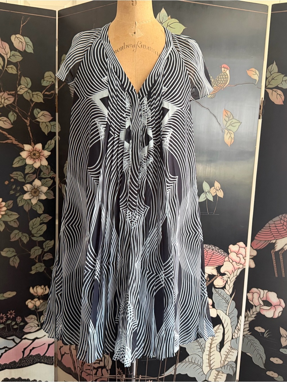 Anthropologie Leifsdottir Trippy Psychedelic Print Chiffon Dress Pleated Swing 4
